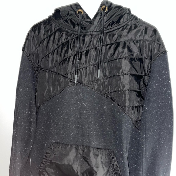 CSG premium black hoodie - Picture 2 of 2